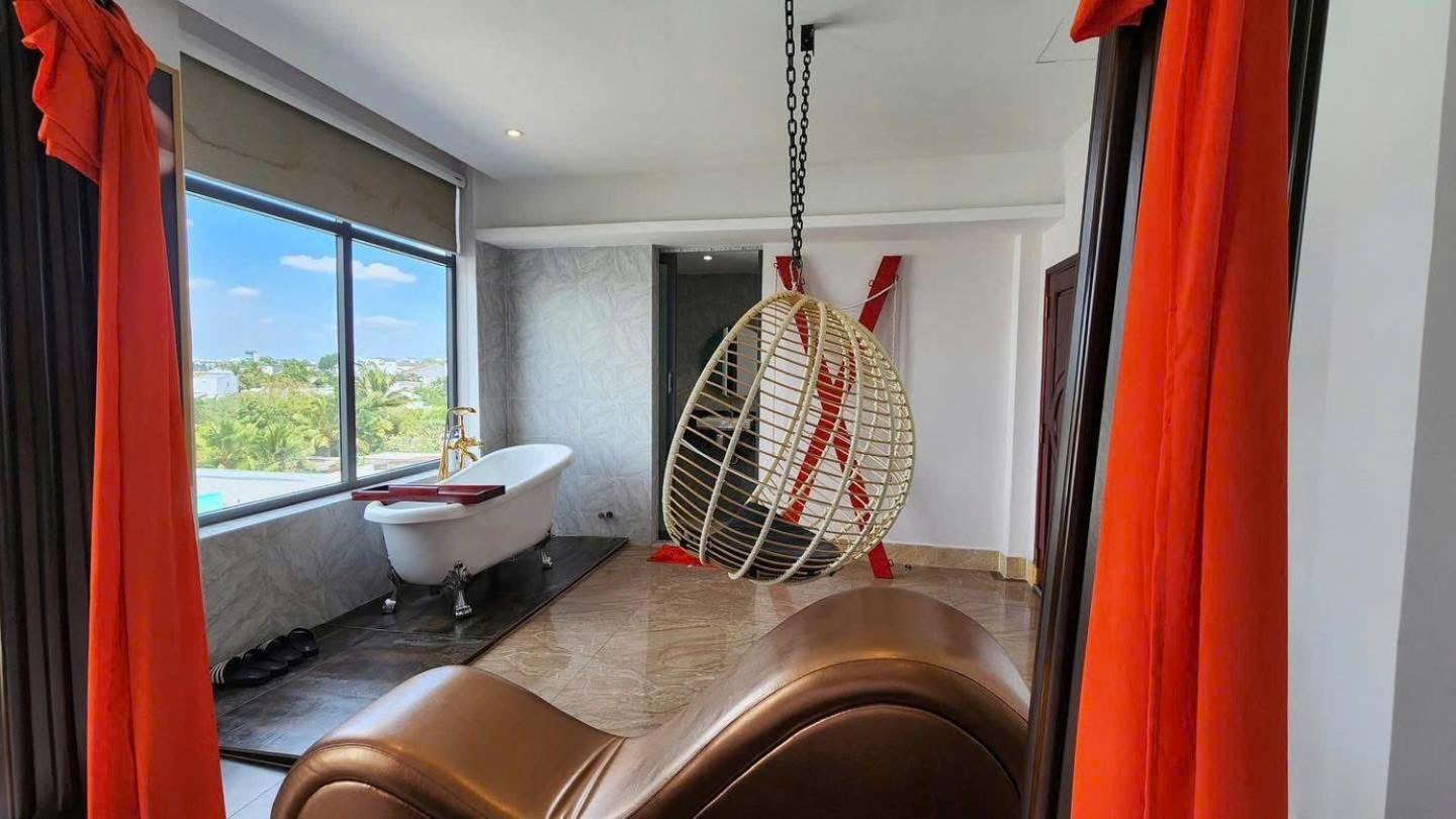 Khach San Nha Minh Hotel Cai Rang Luaran gambar